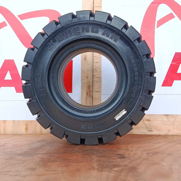 lop-xe-nang-18X7-8_05